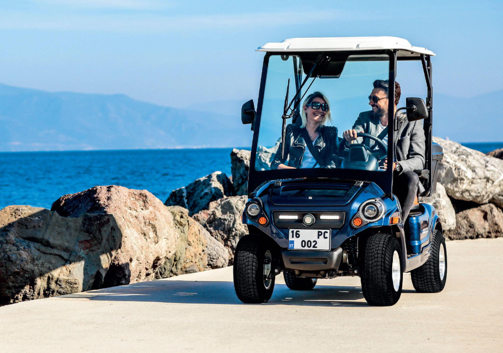 quadriciclo elettrico golf car 2 posti con cassone posteriore